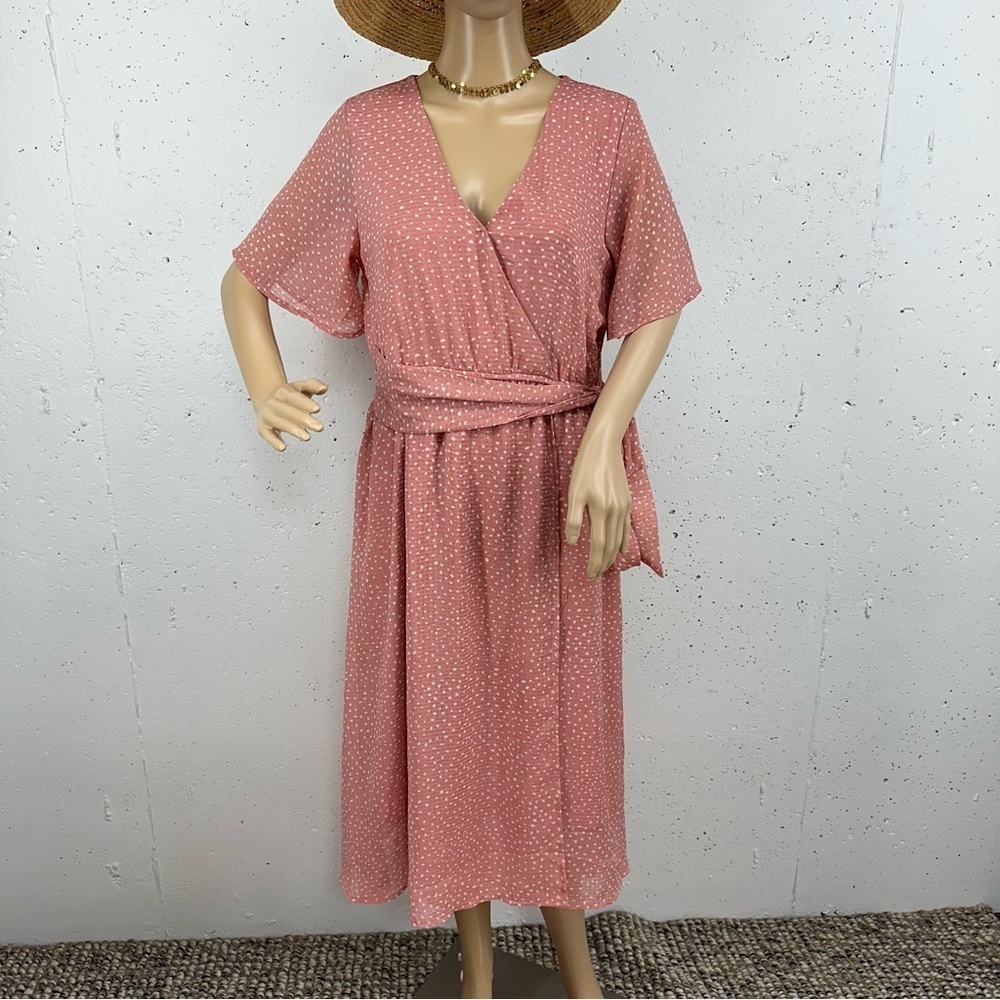 By the River Women's size Medium Pink Polka Dot midi Dress
